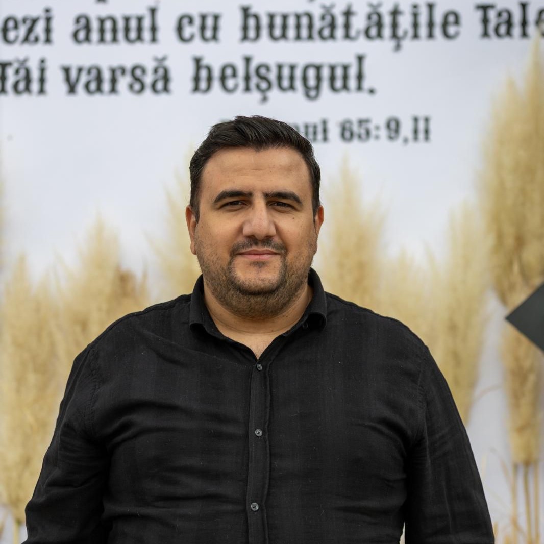 Despre noi - Crivisin Moise1