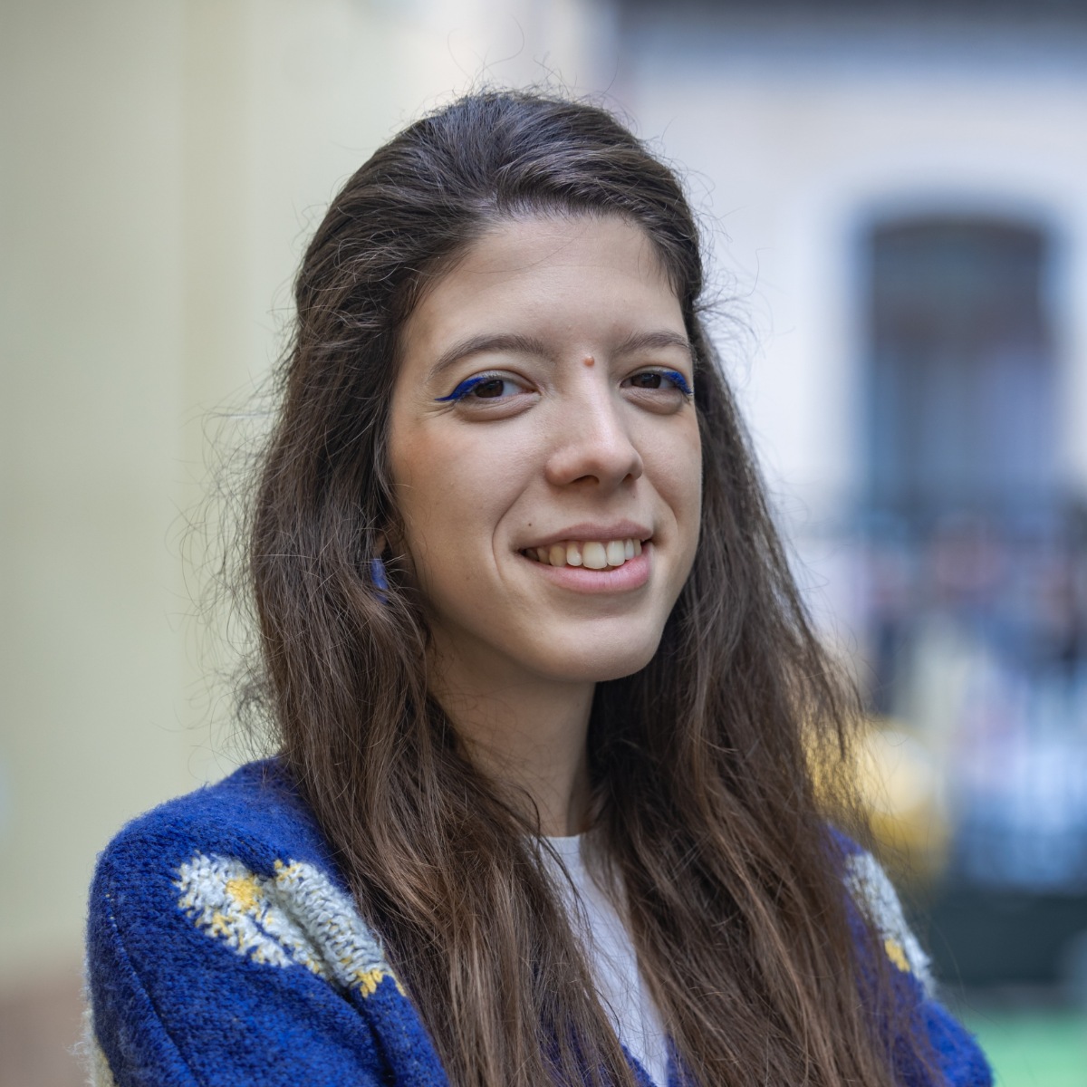 Despre noi - gabriel Vladusel